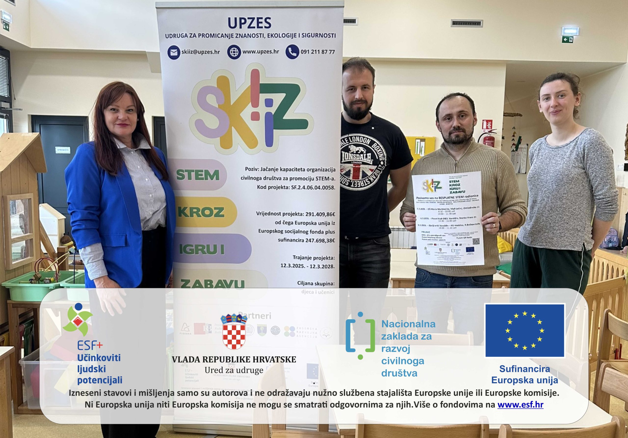 SKIIZ STEM U TRAVNJU